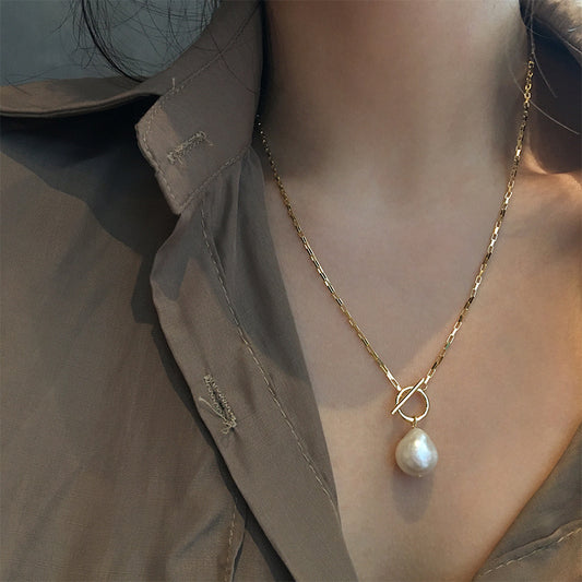Collar barroco de perlas naturales