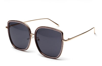 Gafas de sol vintage con montura transparente
