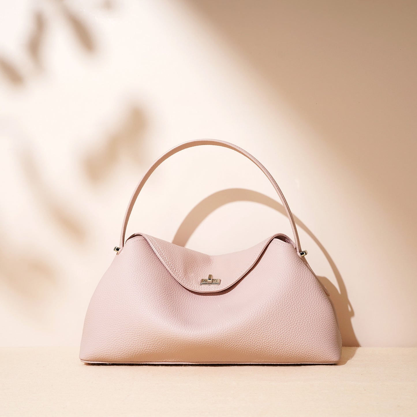 Bolso de piel de vaca