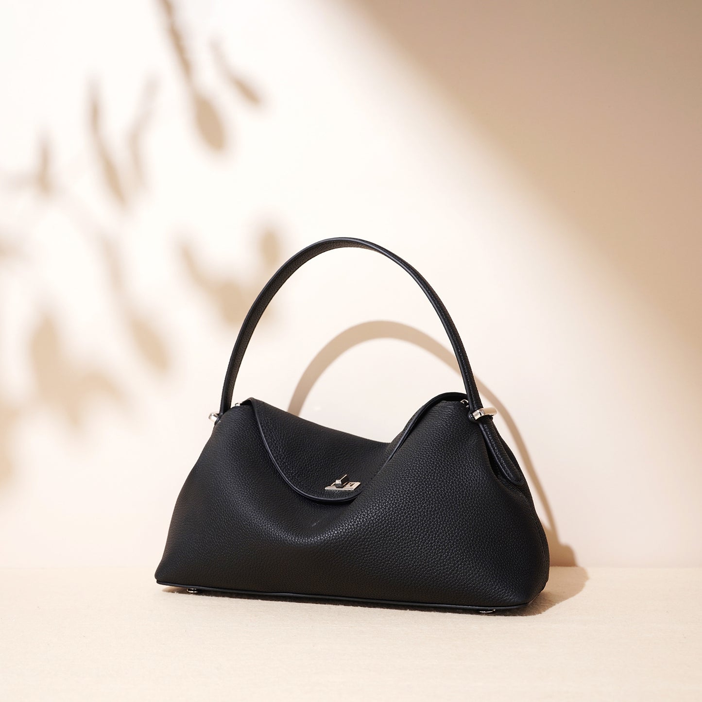Bolso de piel de vaca