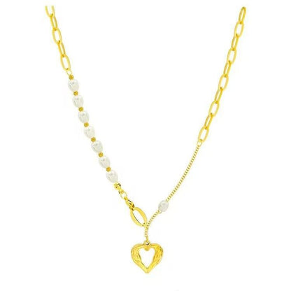 Collar de perlas con cadena apilada